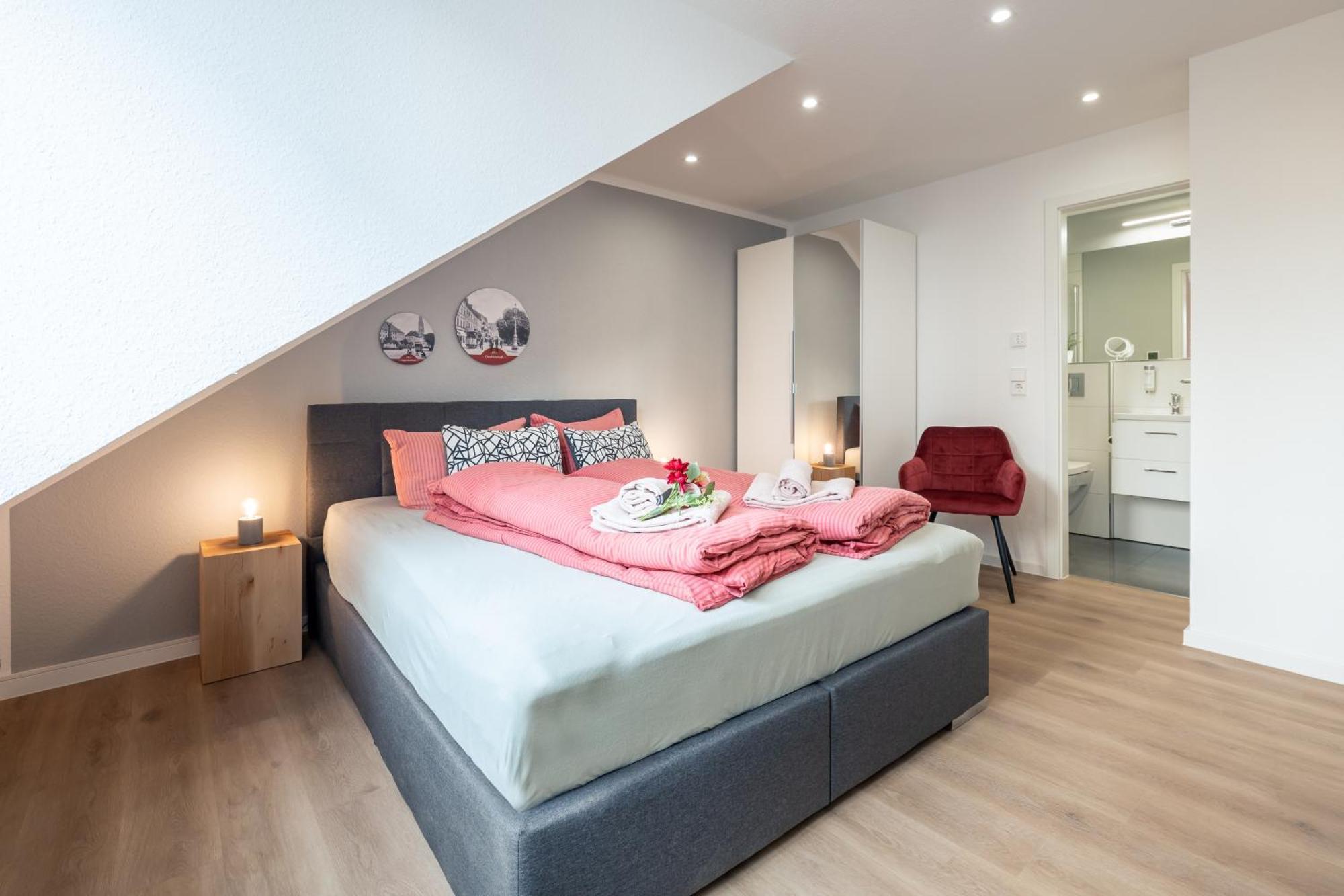 Wohnen Auf Zeit - Innenstadt-Appartements Friburgo em Brisgóvia Quarto foto