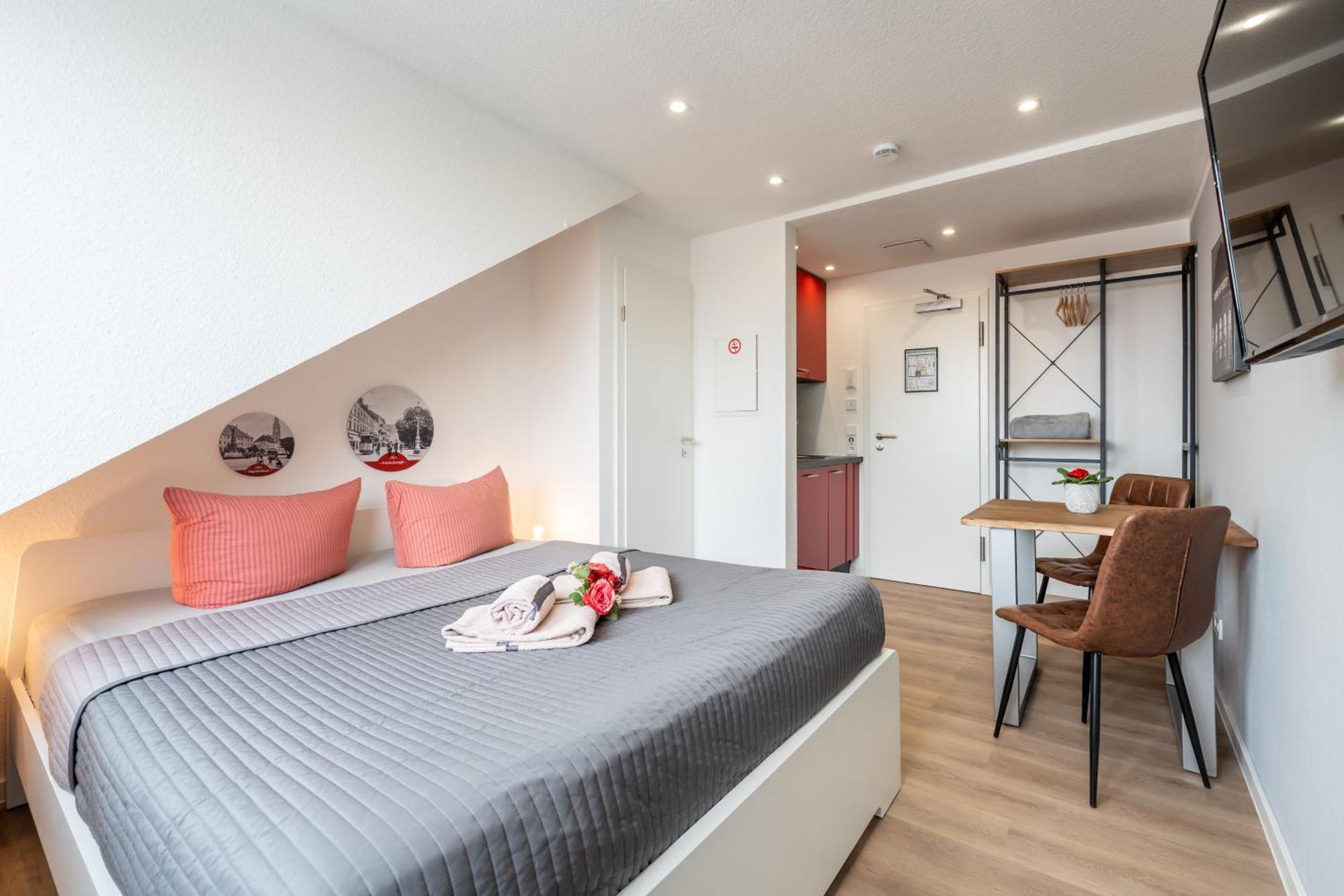 Wohnen Auf Zeit - Innenstadt-Appartements Friburgo em Brisgóvia Quarto foto